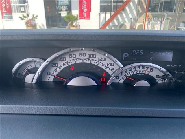 DAIHATSU WAKE 2017 Image 31