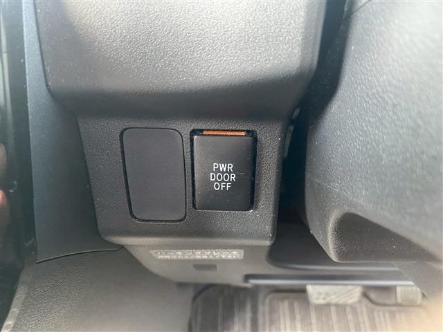 DAIHATSU WAKE 2017 Image 31