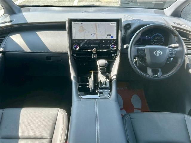 TOYOTA ALPHARD HYBRID 2025 Image 31