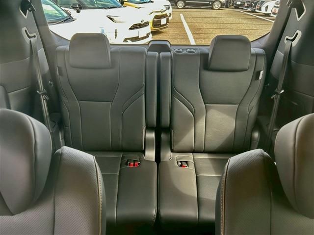 TOYOTA ALPHARD HYBRID 2025 Image 31