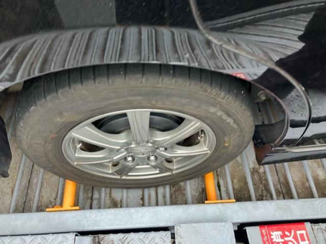 TOYOTA ISIS 2013 Image 31