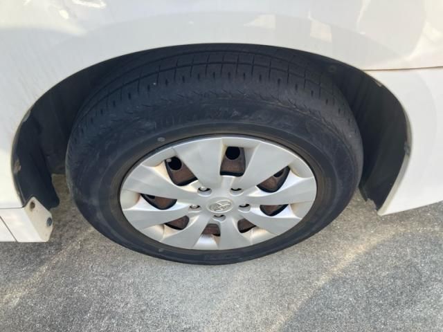 TOYOTA NOAH 2013 Image 31