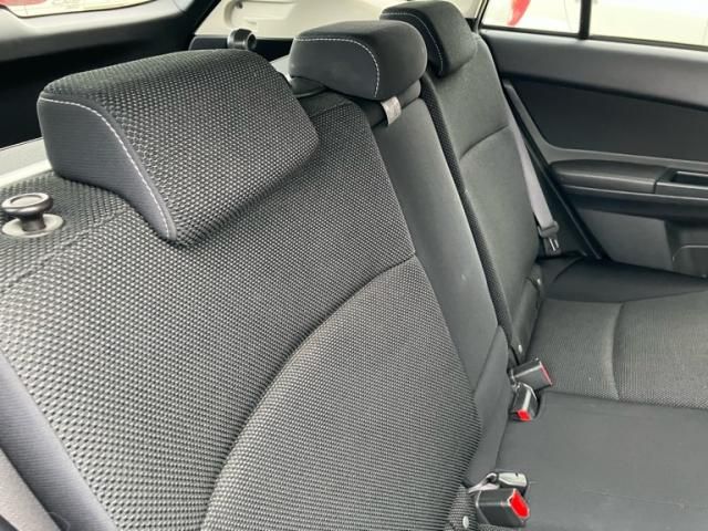 SUBARU  2013 Image 31