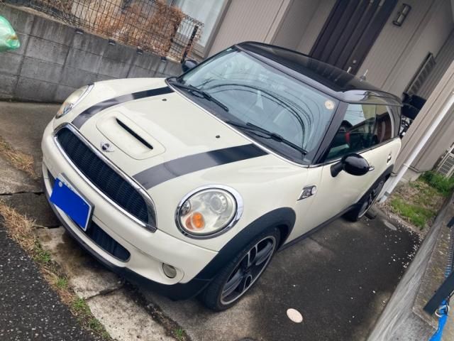 BMW MINI COOPER S CL 2010 Image 31