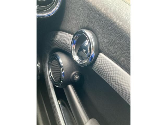 BMW MINI COOPER S CL 2010 Image 31