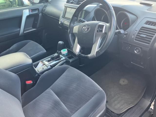TOYOTA LANDCRUISER PRADO 2014 Image 31