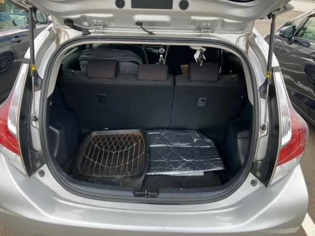 TOYOTA AQUA 2015 Image 31