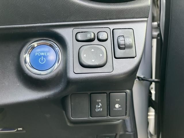 TOYOTA AQUA 2015 Image 31