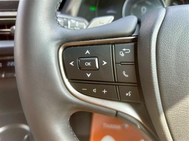 TOYOTA LEXUS UX250H 2023 Image 31