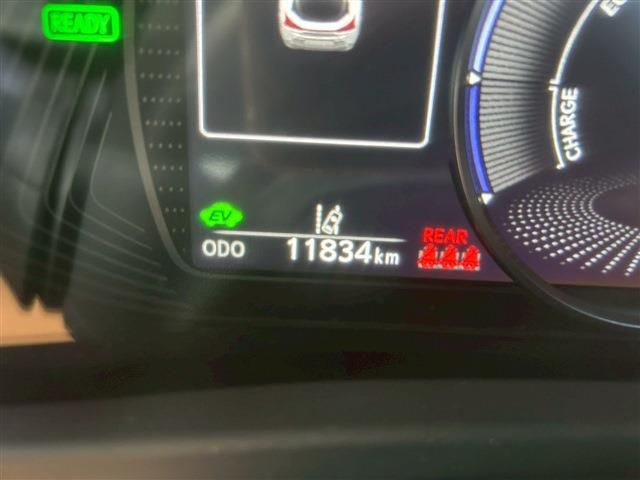 TOYOTA LEXUS UX250H 2023 Image 31