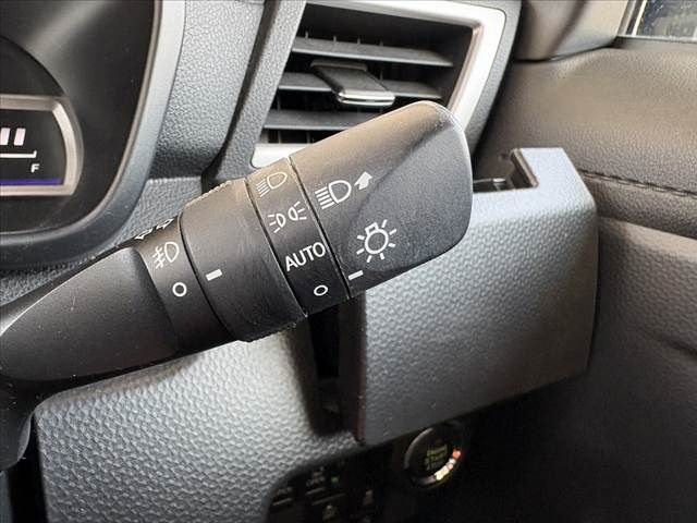 TOYOTA TANK 2017 Image 31