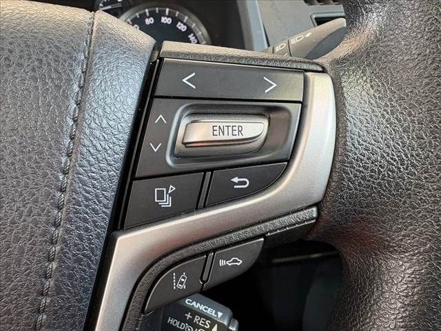 TOYOTA LANDCRUISER PRADO 2019 Image 31