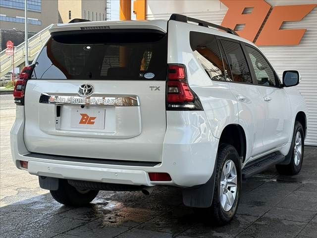 TOYOTA LANDCRUISER PRADO 2019 Image 31