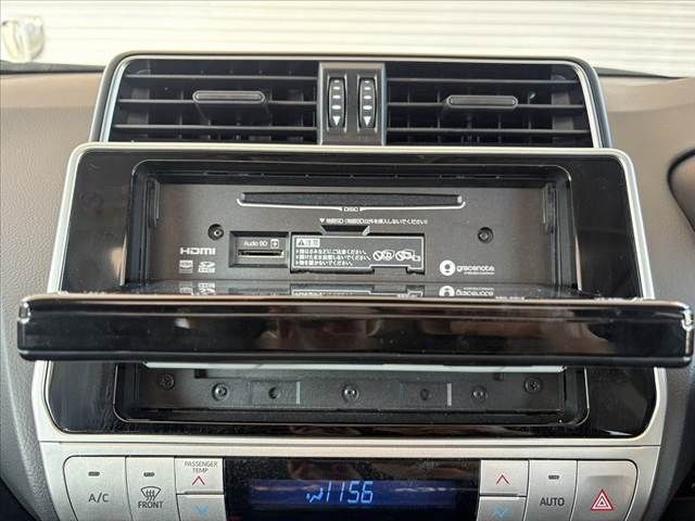 TOYOTA LANDCRUISER PRADO 2019 Image 31