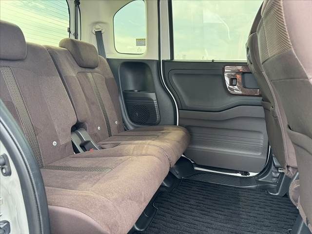 HONDA N BOX 2019 Image 31