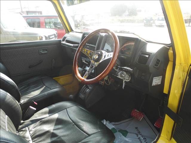 SUZUKI JIMNY 1995 Image 31