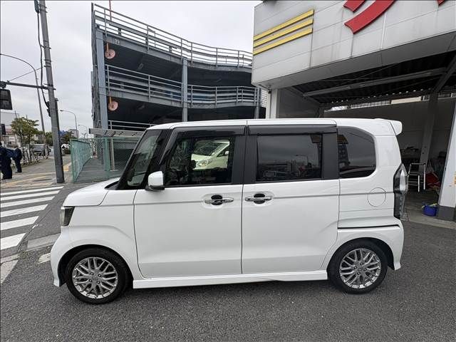 HONDA N BOX CUSTOM 2021 Image 31