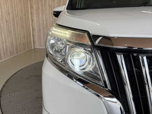 TOYOTA ESQUIRE 2015 Image 31