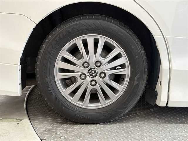 TOYOTA ESQUIRE 2015 Image 31