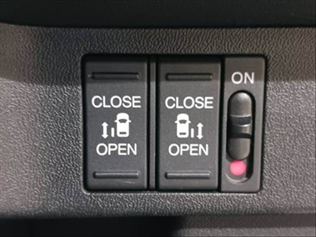 HONDA STEPWAGON SPADA HYBR 2019 Image 31