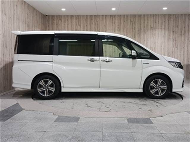 HONDA STEPWAGON SPADA HYBR 2019 Image 31