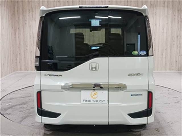 HONDA STEPWAGON SPADA HYBR 2019 Image 31
