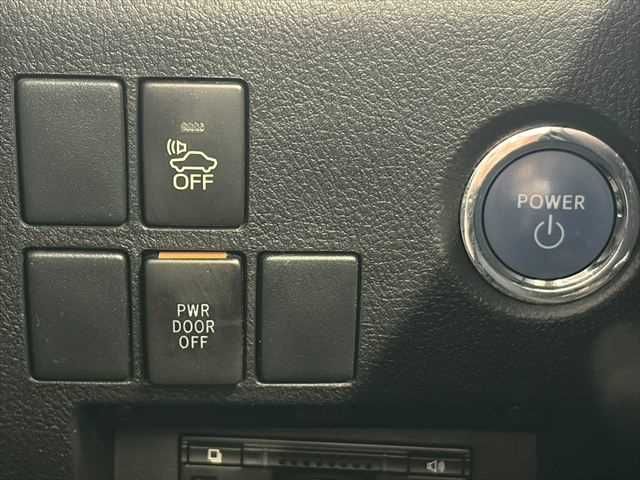 TOYOTA VELLFIRE  HYBRID 4WD 2015 Image 31