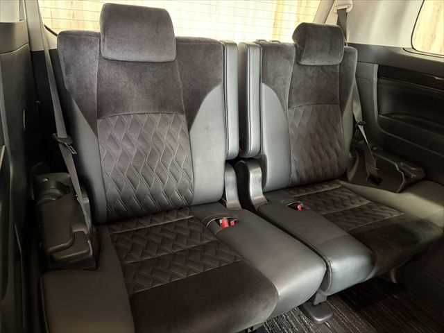 TOYOTA VELLFIRE  HYBRID 4WD 2015 Image 31