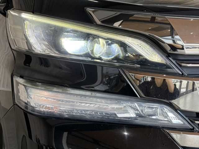 TOYOTA VELLFIRE  HYBRID 4WD 2015 Image 31