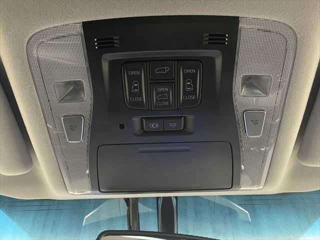TOYOTA ALPHARD 2015 Image 31