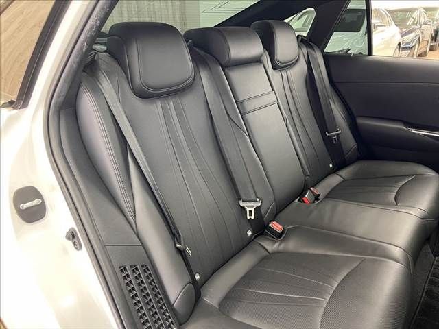 TOYOTA CROWN SEDAN HYBRID 2021 Image 31