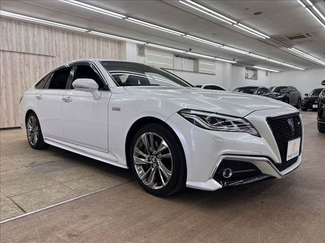 TOYOTA CROWN SEDAN HYBRID 2021 Image 31