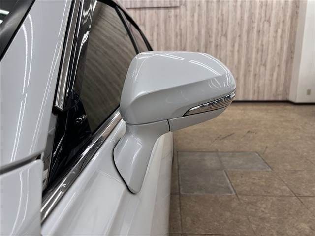 TOYOTA CROWN SEDAN HYBRID 2021 Image 31