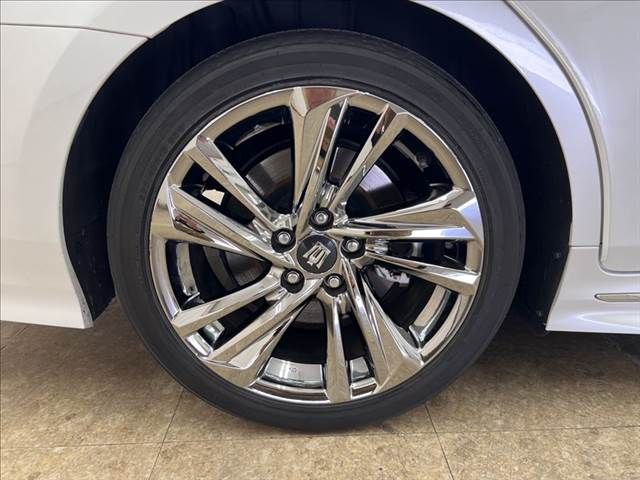 TOYOTA CROWN SEDAN HYBRID 2021 Image 31