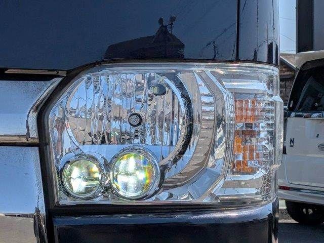 TOYOTA HIACE VAN 4WD 2016 Image 31