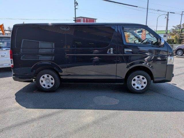 TOYOTA HIACE VAN 4WD 2016 Image 31