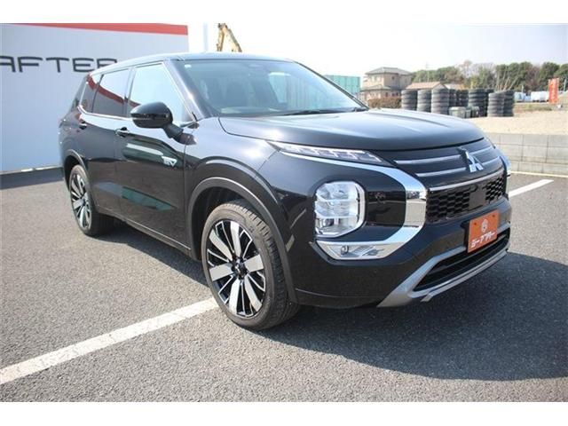 MITSUBISHI OUTLANDER PHEV 2024 Image 31