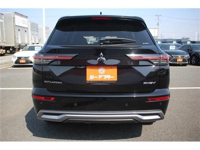 MITSUBISHI OUTLANDER PHEV 2024 Image 31