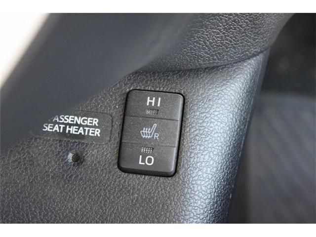 TOYOTA PRIUS PHV 2017 Image 31