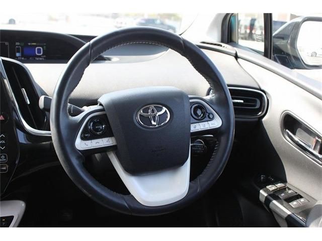 TOYOTA PRIUS PHV 2017 Image 31