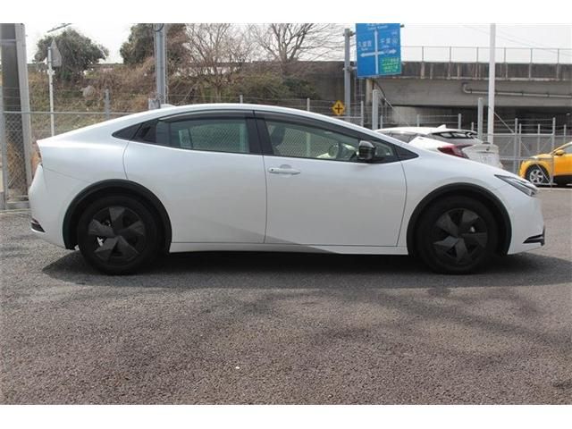 TOYOTA PRIUS 2023 Image 31