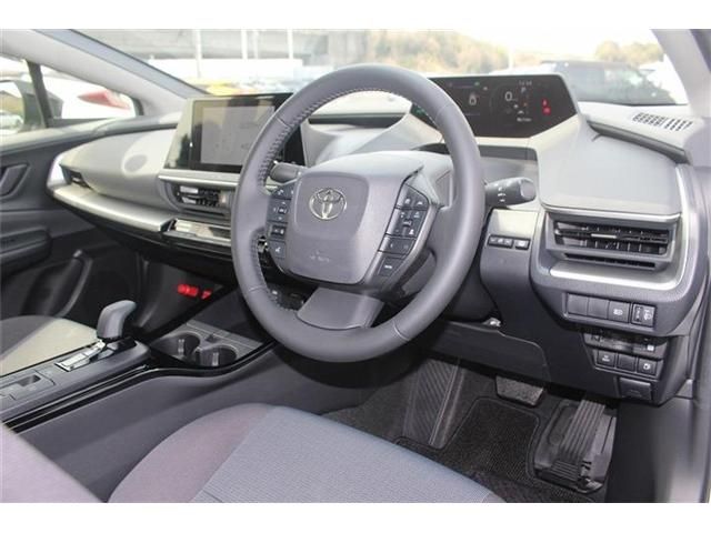 TOYOTA PRIUS 2023 Image 31