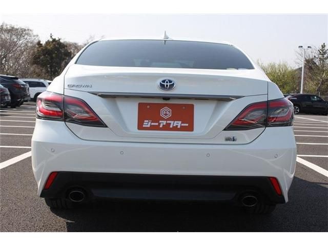 TOYOTA CROWN SEDAN HYBRID 2020 Image 31