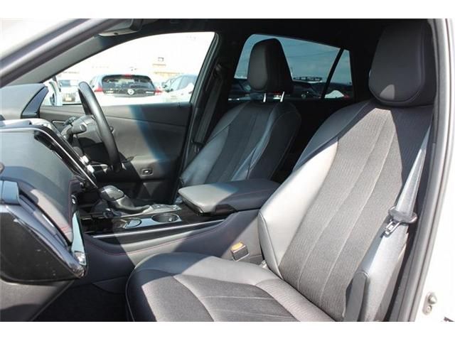 TOYOTA CROWN SEDAN HYBRID 2020 Image 31