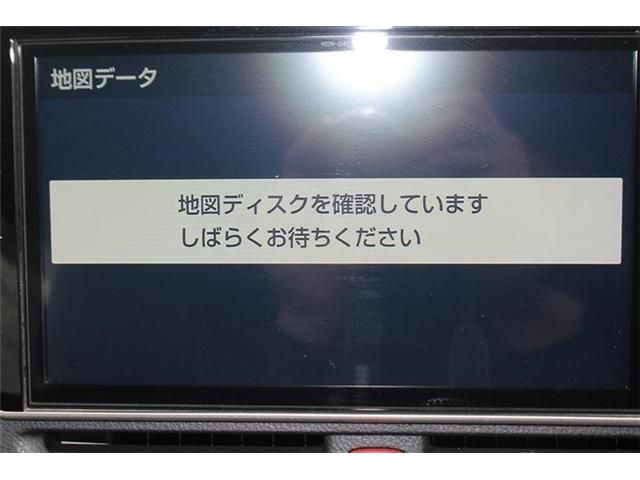 TOYOTA NOAH 2018 Image 31