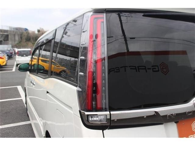 TOYOTA NOAH 2018 Image 31