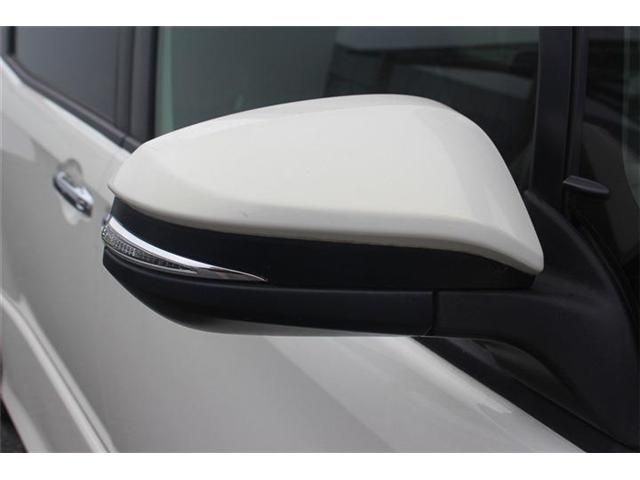 TOYOTA NOAH 2018 Image 31