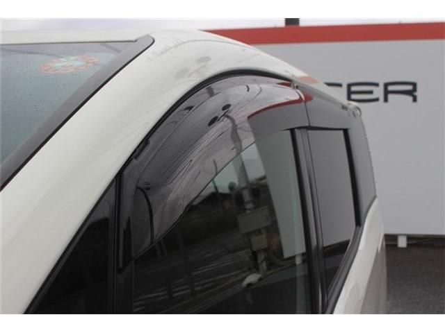 TOYOTA NOAH 2018 Image 31