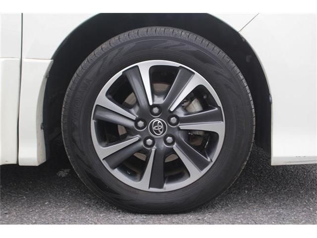 TOYOTA NOAH 2018 Image 31