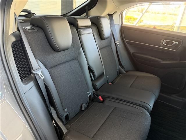 HONDA VEZEL E:HEV 2025 Image 31